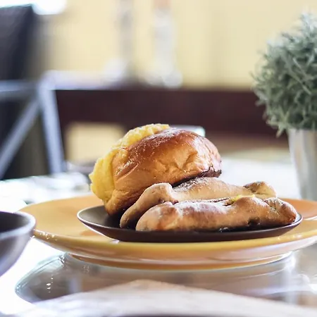 Apartman Almirante Concept By Homing *