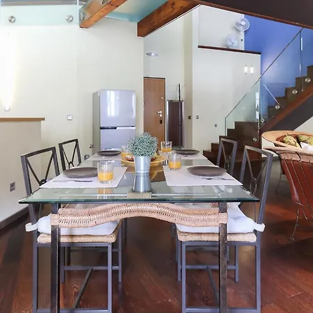 Almirante Concept By Homing Apartman *